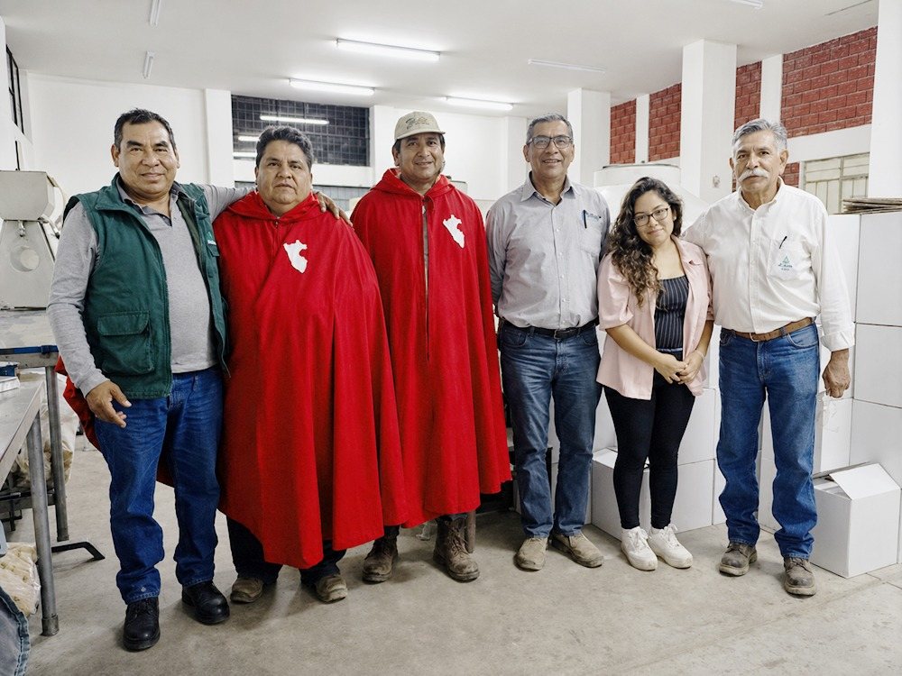 Pruebas de riego móvil con agua ozonizada (apoyo a INACAL) · Majes, Arequipa